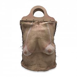 Breast-Bag-III-Miriam-Meulepas-Gallery-TON-1-1642767151.jpg